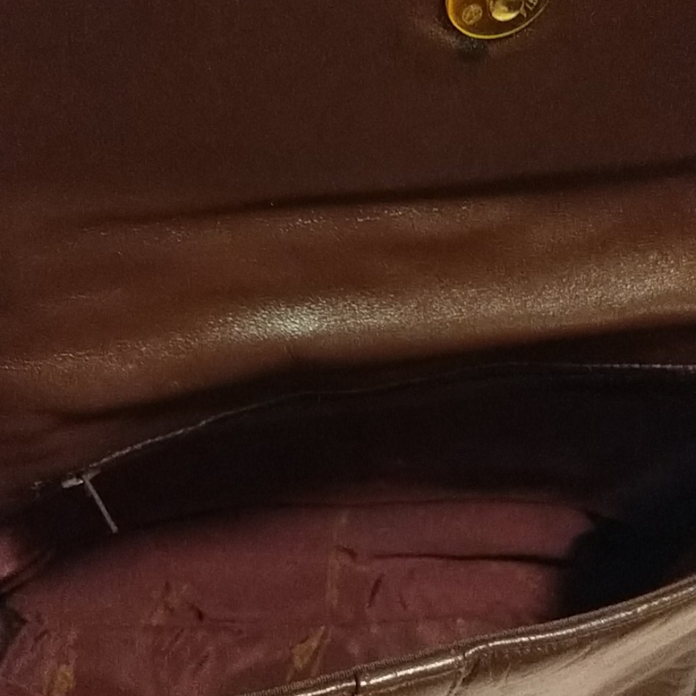 Etienne Aigner leather bag - Picture 7 of 9